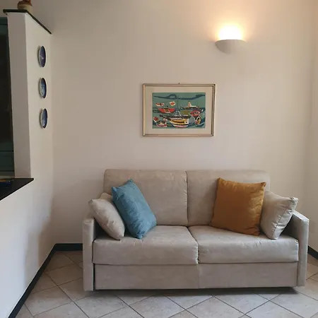 La Casa Di Mina Vernazza